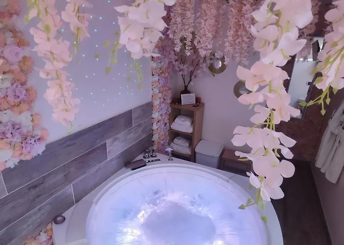 Cocon Des Merveilles - Balneo Ronde Avec Cascade * ル・アーヴル