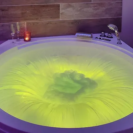 Cocon Des Merveilles - Balnéo Ronde Avec Cascade * Le Havre